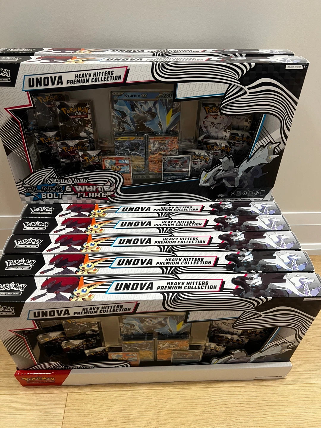 Pokemon TCG Unova Heavy Hitters Premium Collection