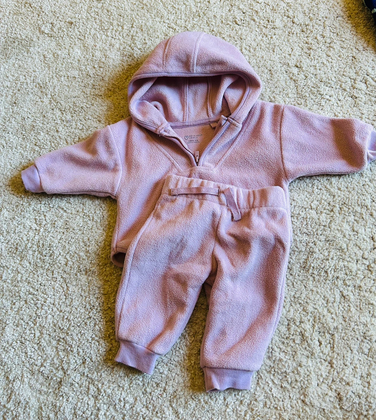 Primark Baby Fleece Hoodie and Pants Set - photo 2