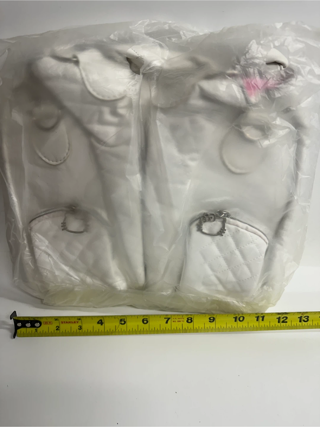 Hello Kitty Quilted Tote Bag - photo 2