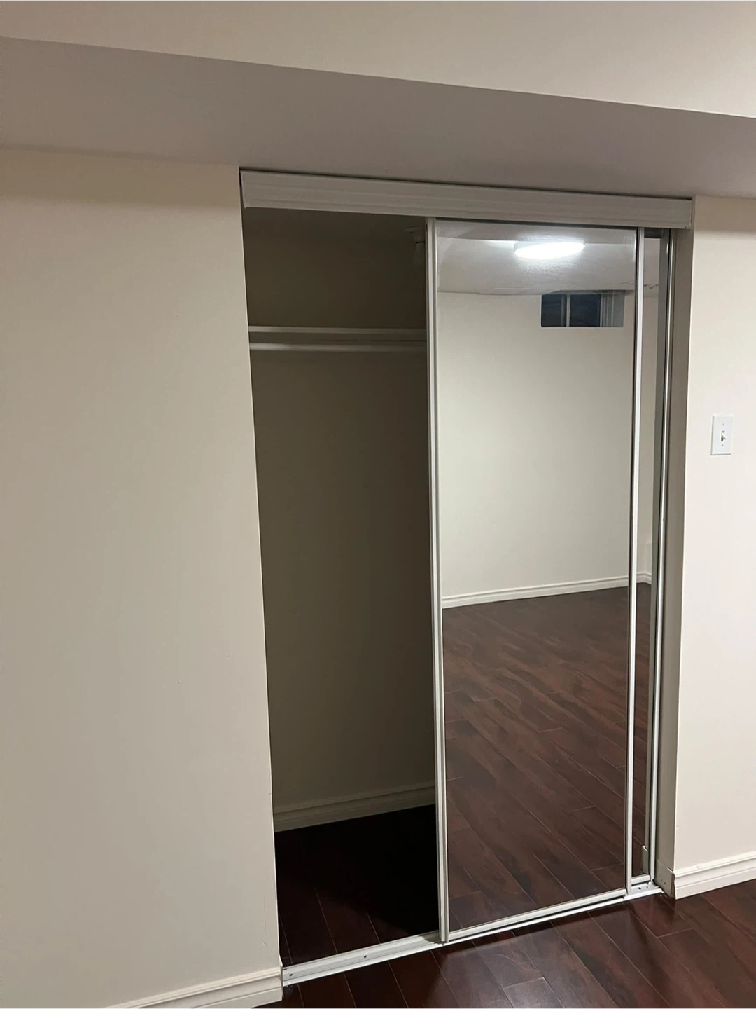 Basement for rent - photo 3