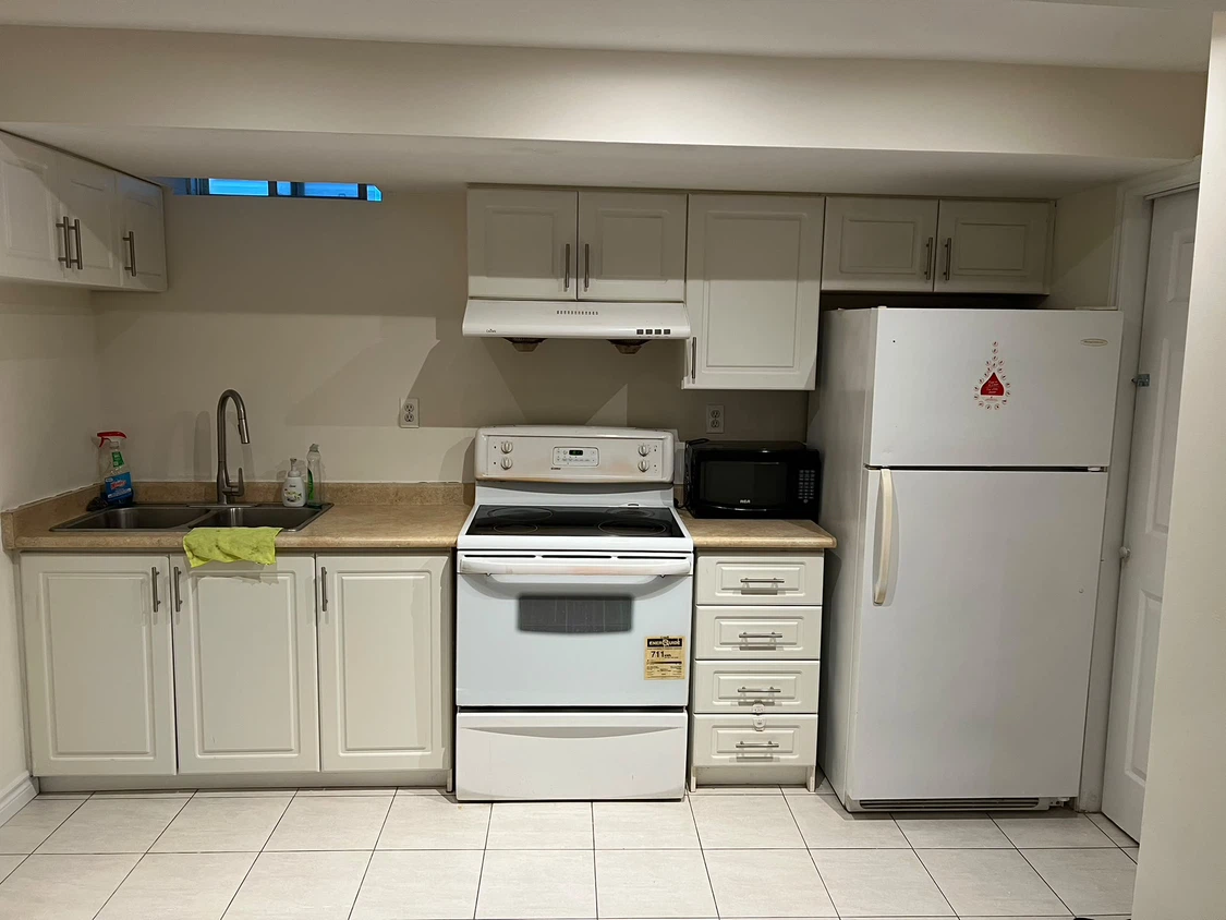 Basement for rent - photo 5
