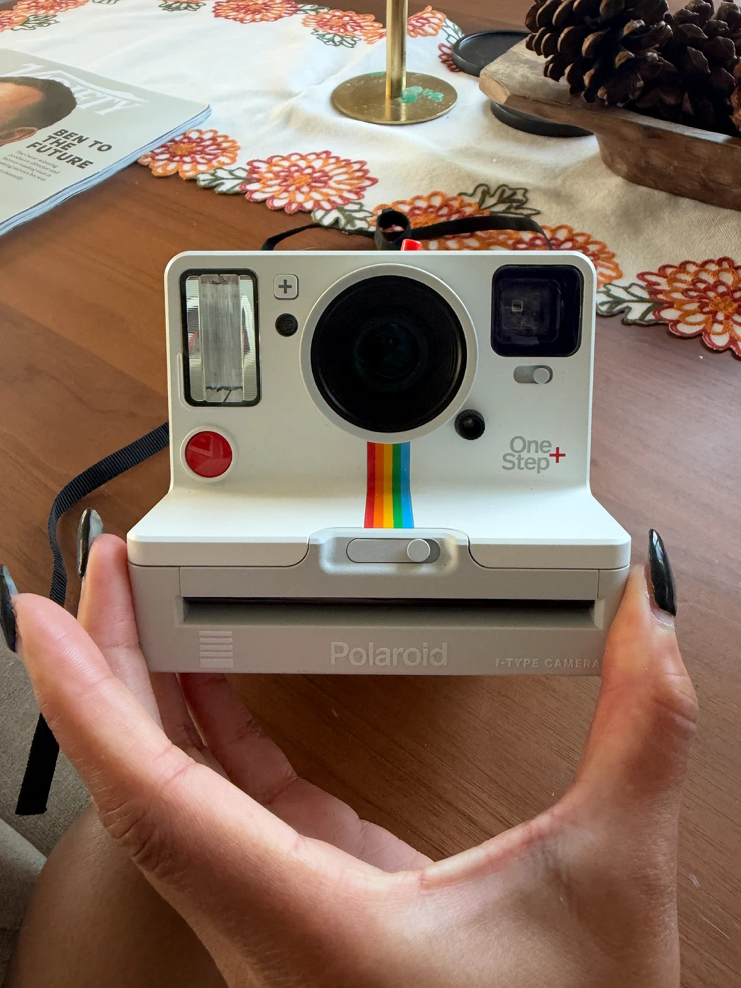 Polaroid OneStep+ i-Type Instant Camera - photo 3