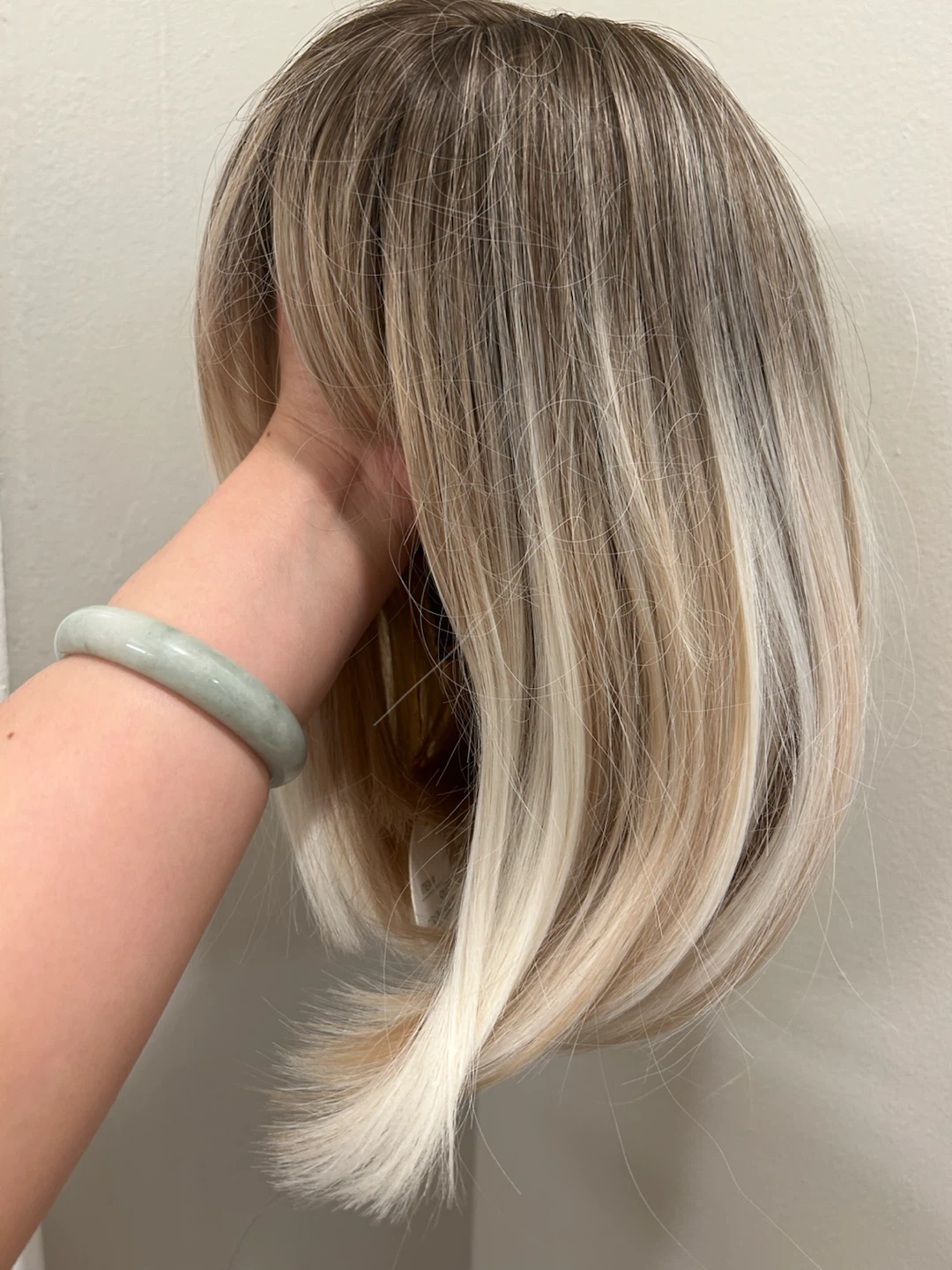 12" Blonde Ombre Bob Synthetic Wig with Bangs - photo 2