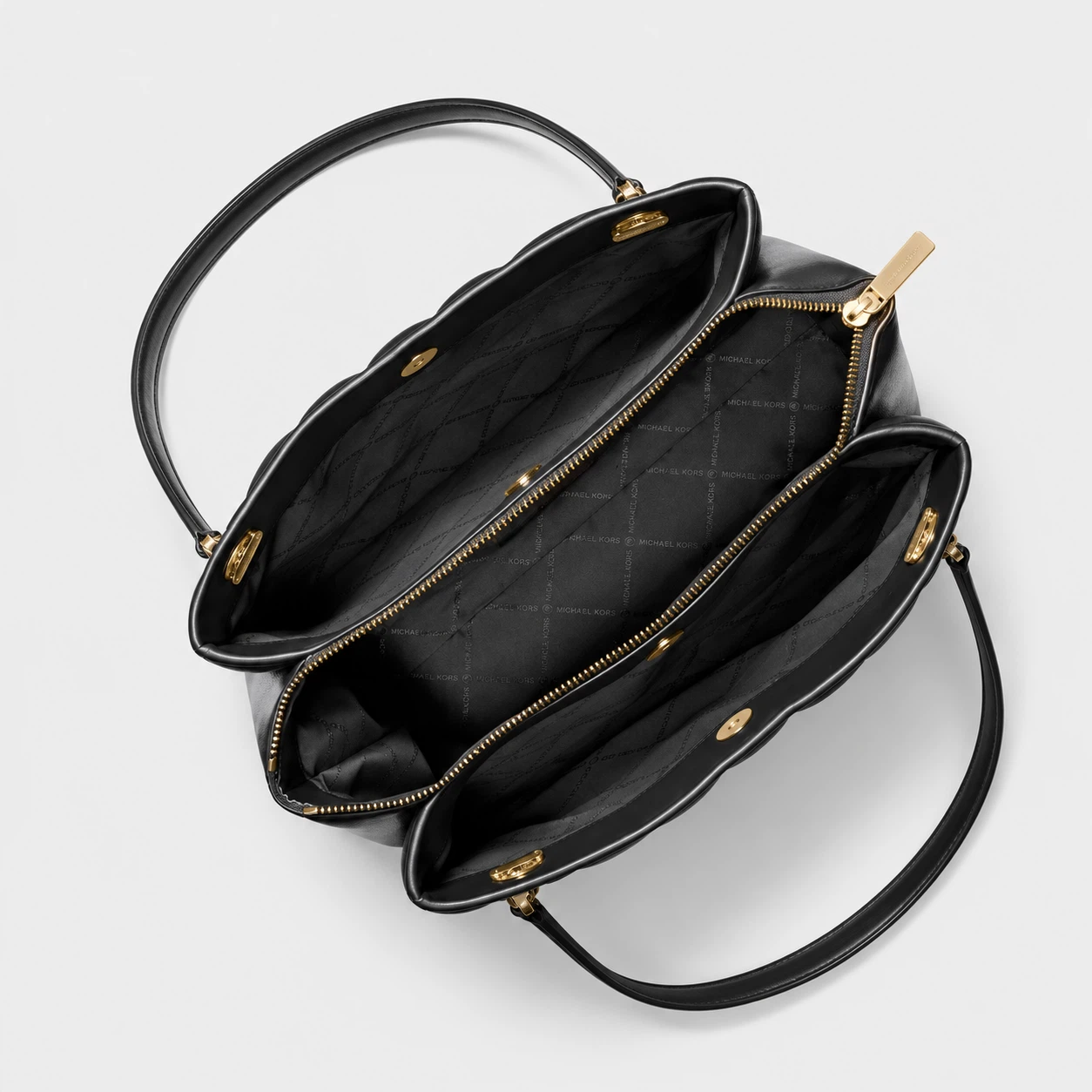 Michael Kors Soho Black Quilted Shoulder Bag - photo 3