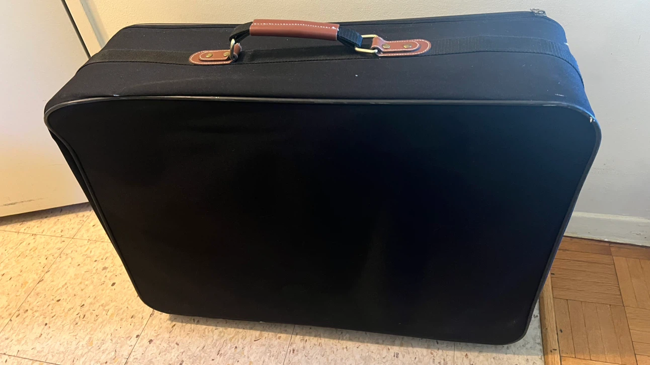 Midalite Black Rolling Suitcase - photo 2