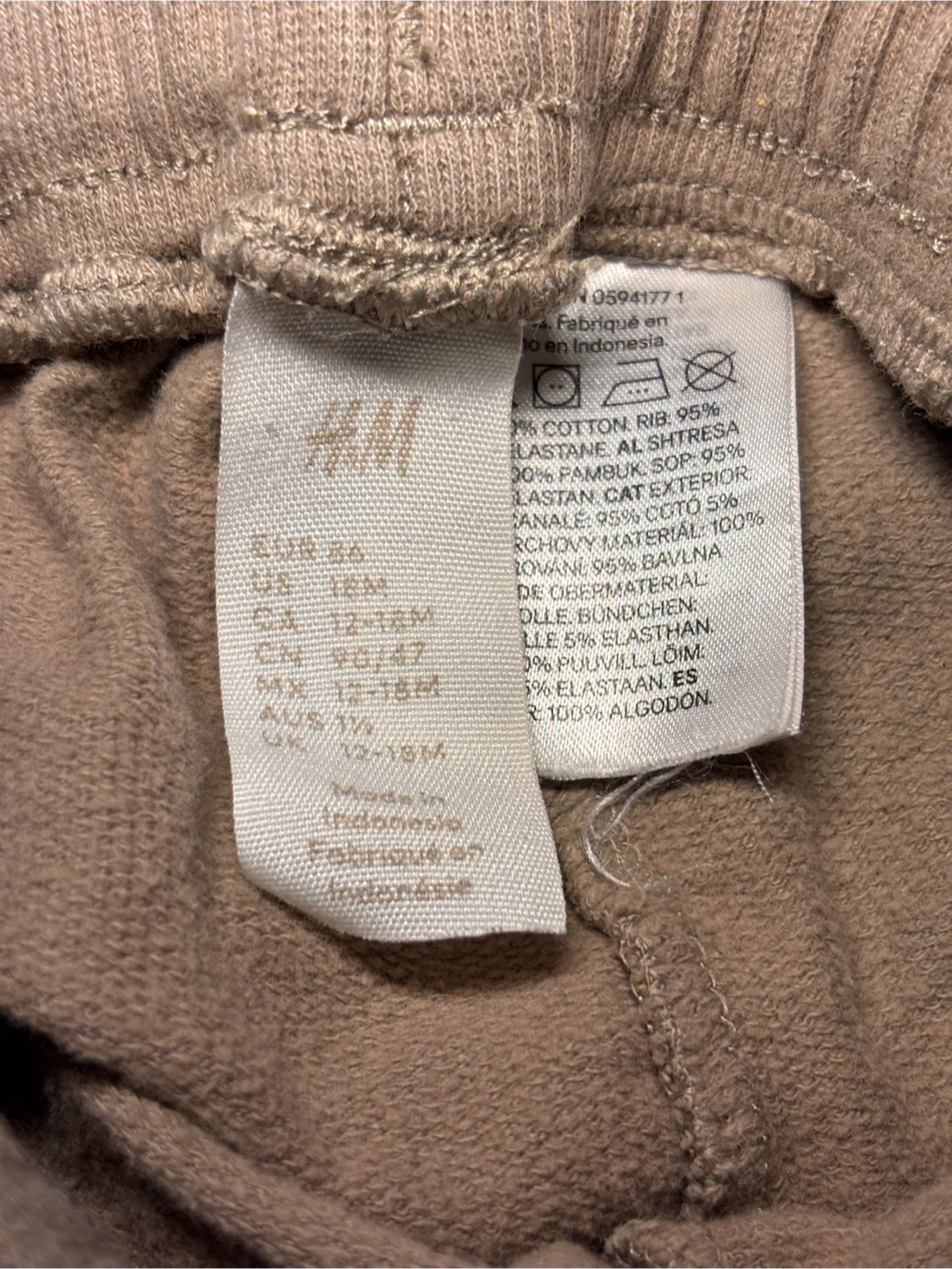 H&M Sweatshirt and Pants Set sz12-18 months - photo 5