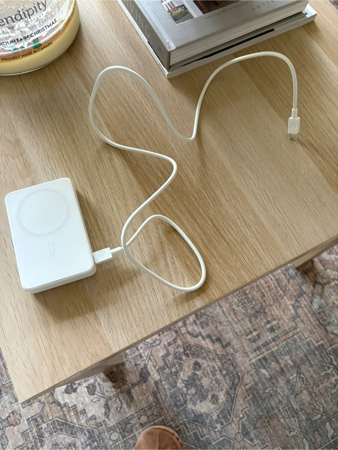 ESR Magnetic Wireless Power Bank