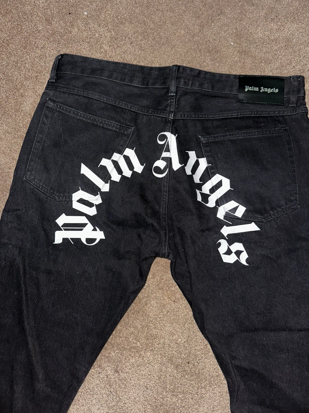 Chrome Hearts Hoodie & Palm Angels Jeans - photo 4