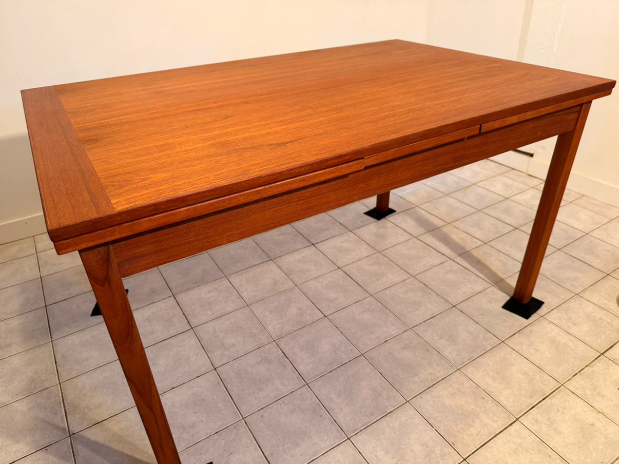 Scandinavian Extendable Teak Dining Table
