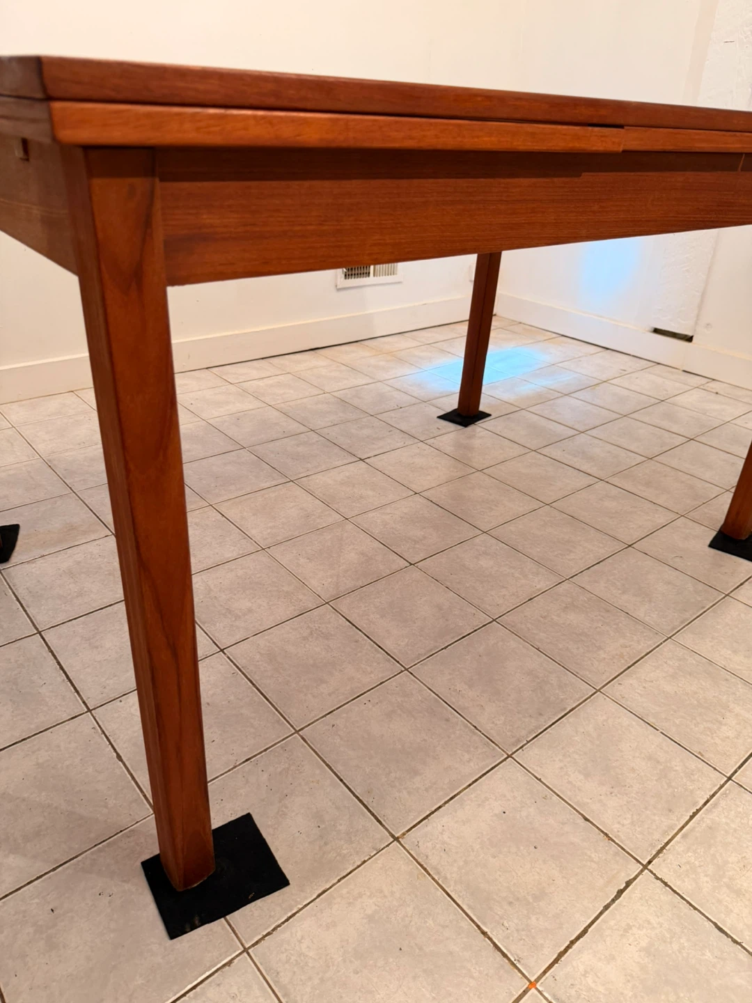 Scandinavian Extendable Teak Dining Table - photo 3