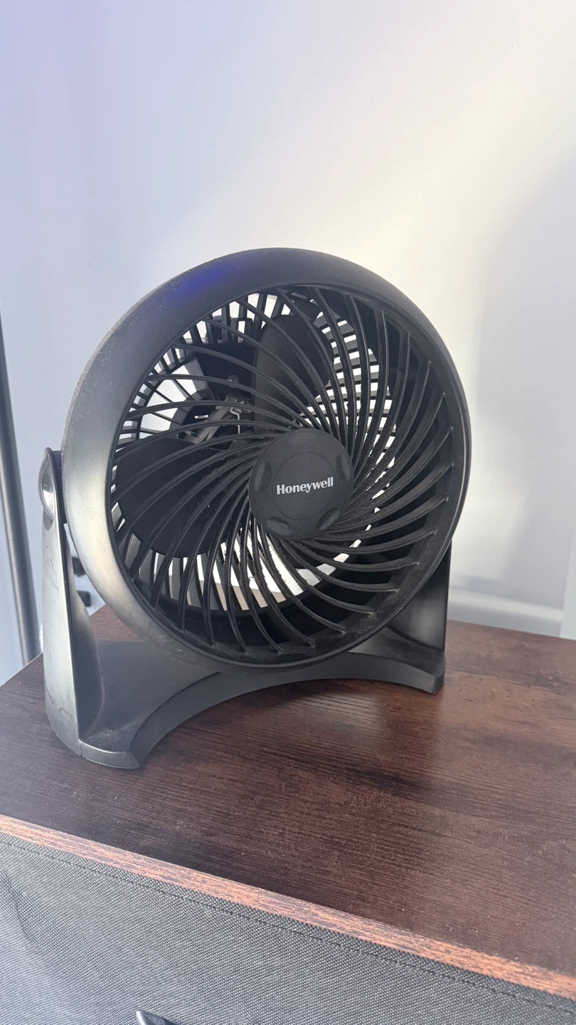 Honeywell Fan Model HT900