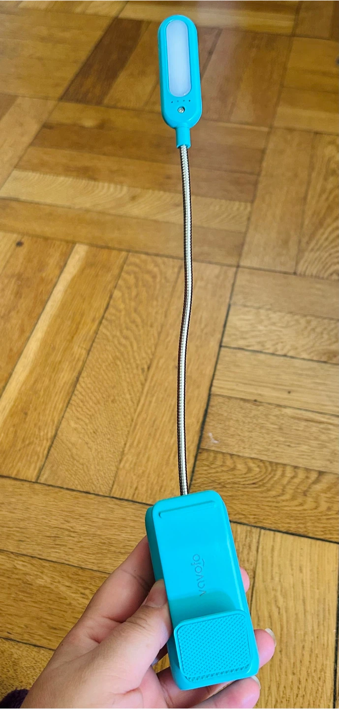 Vavofo Clip-On LED Reading Light KM-6720 - photo 5
