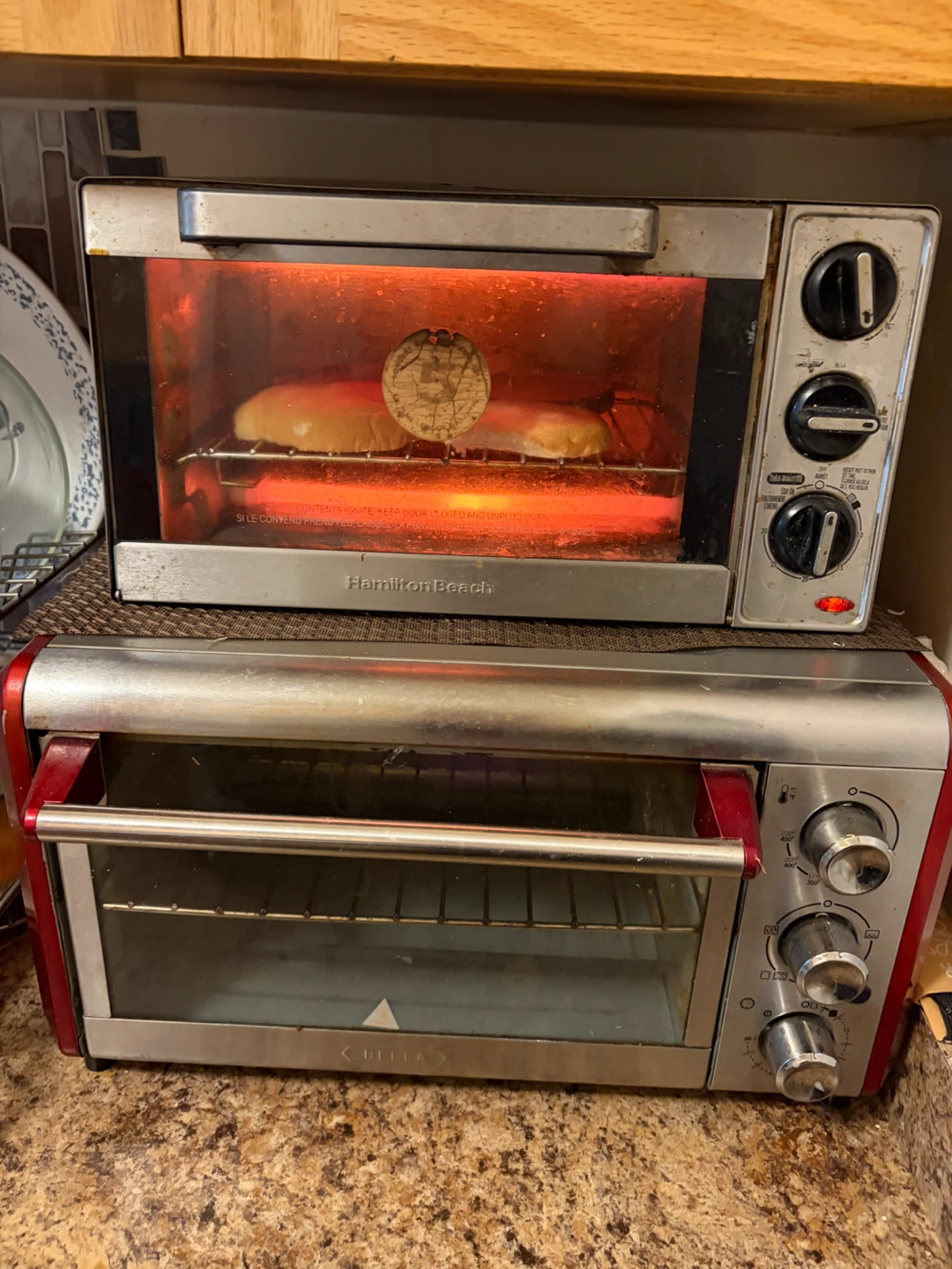 Bella Toaster Oven and Enamel Roaster Pan