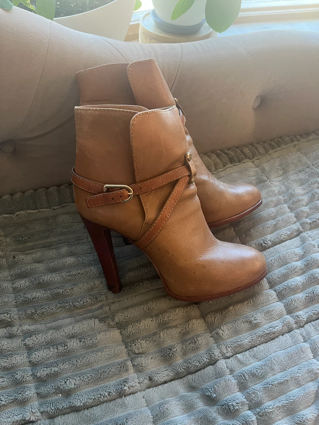 Tory Burch Tan Leather Ankle Boots