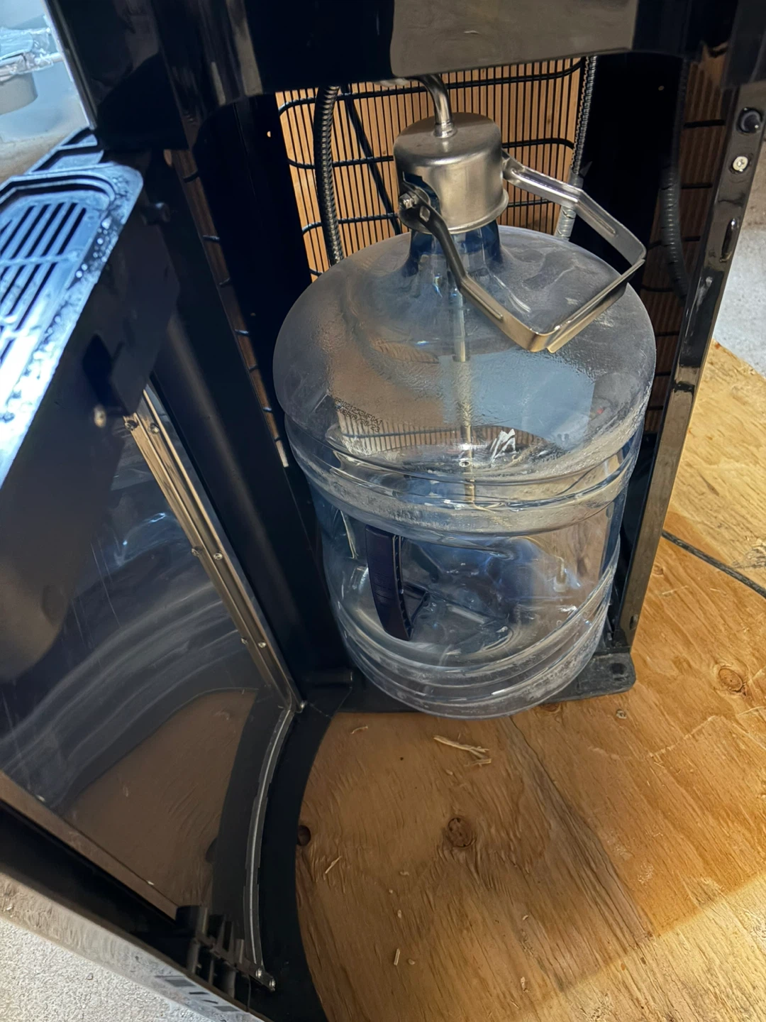 Glacier Bay Bottom Load Water Dispenser - photo 3