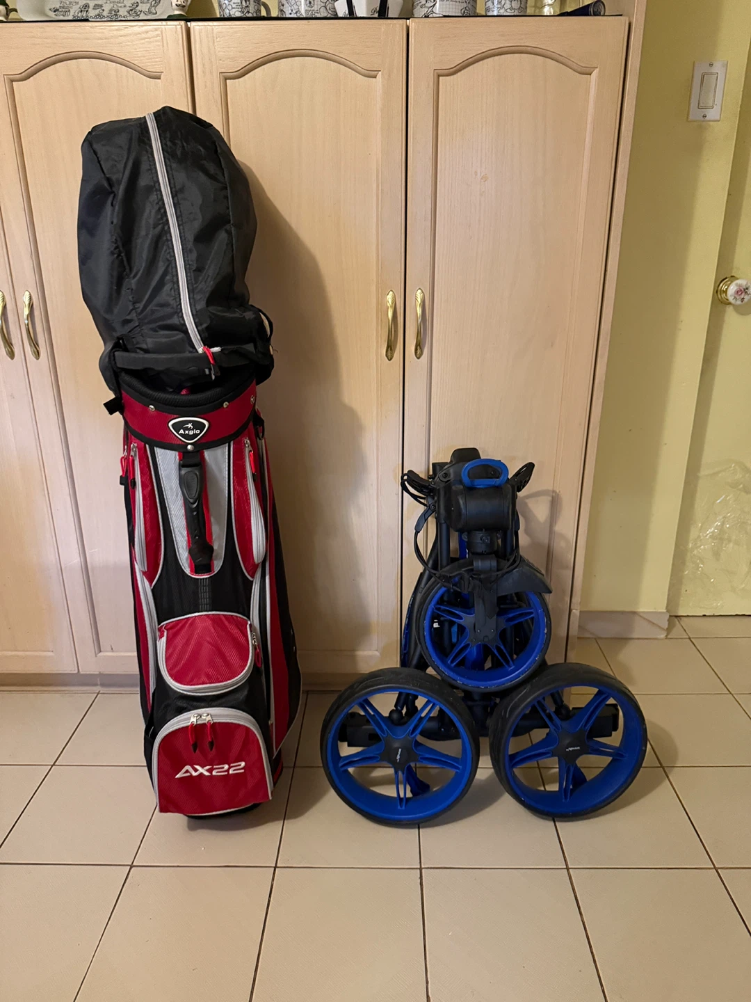 Axglo Golf Bag and Folding Cart