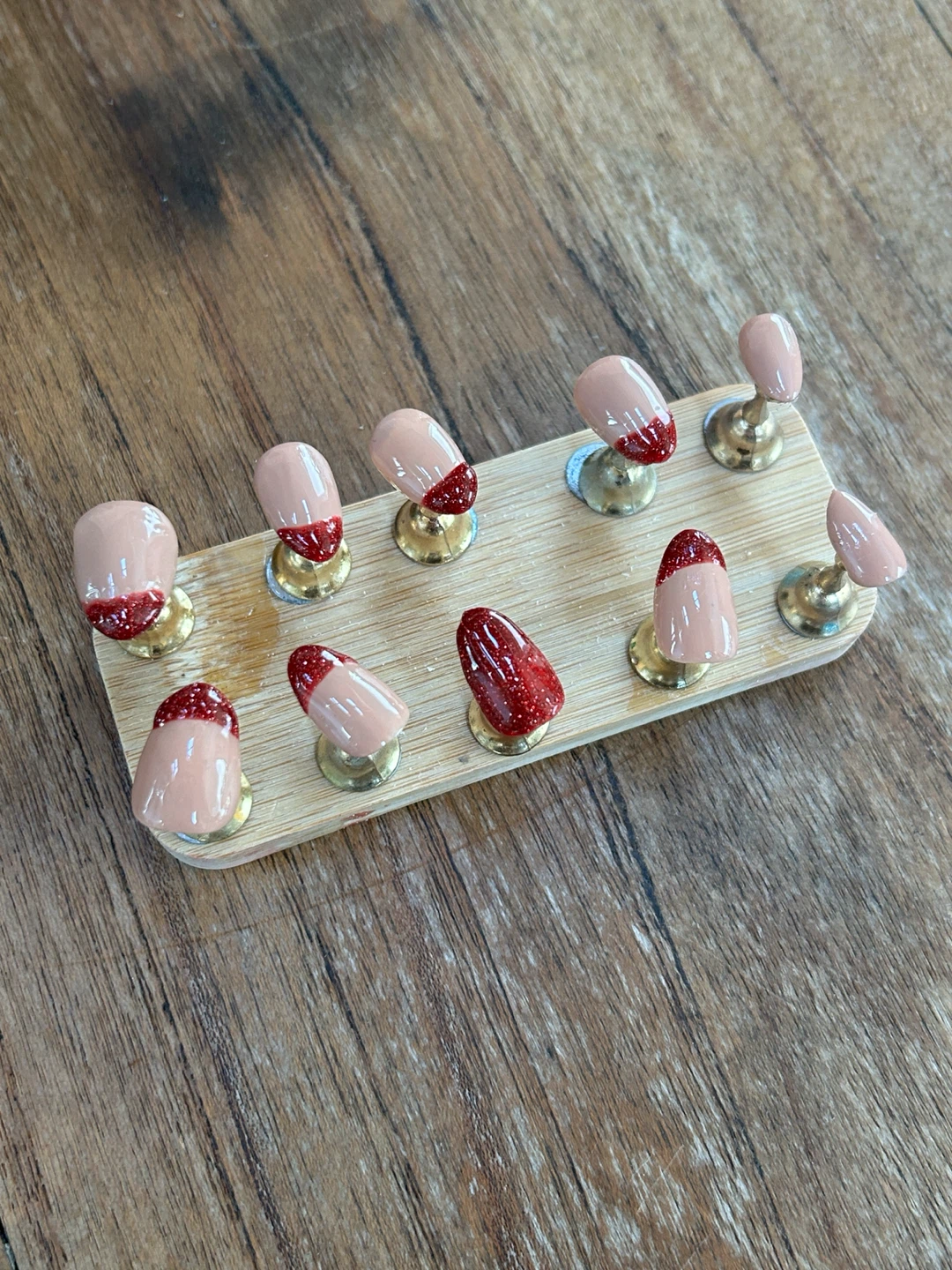 Handmade Press-on Nails Nude Red Glitter Set