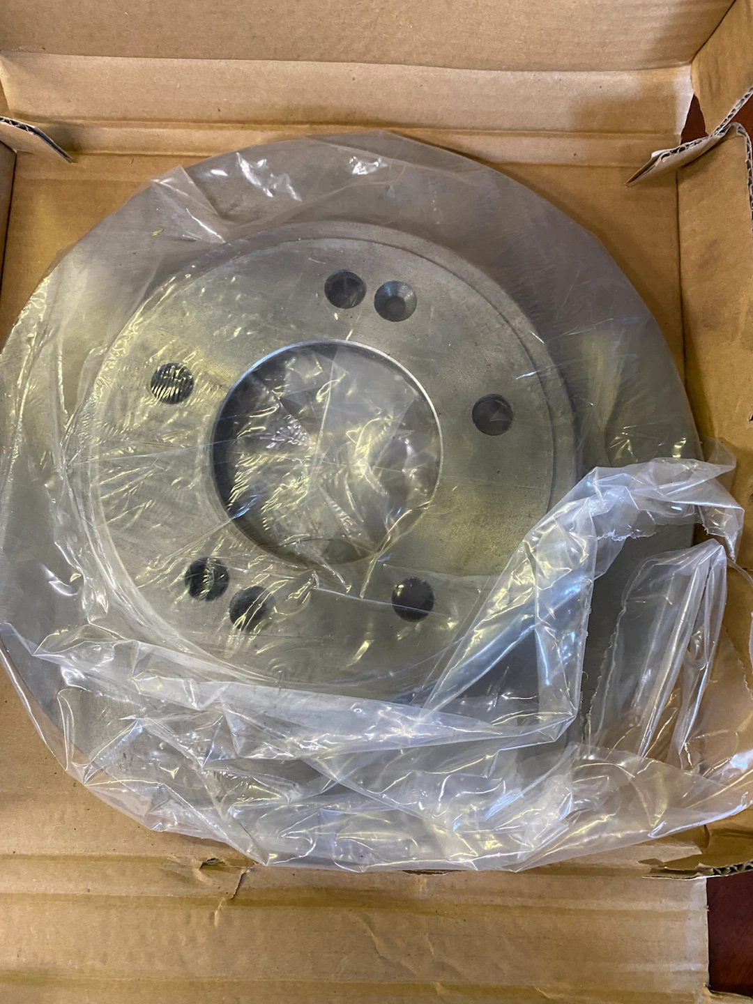 Rear Rotors and Pads Set fit Kia, Hyundai - photo 2