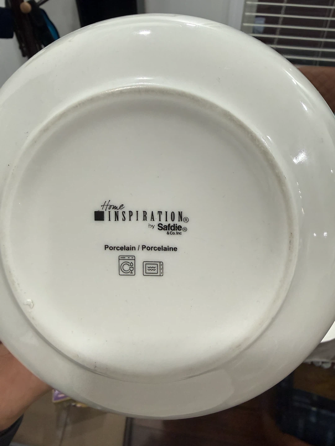 Home Inspiration by Safdie & Co Porcelain Dinnerware Set - photo 2