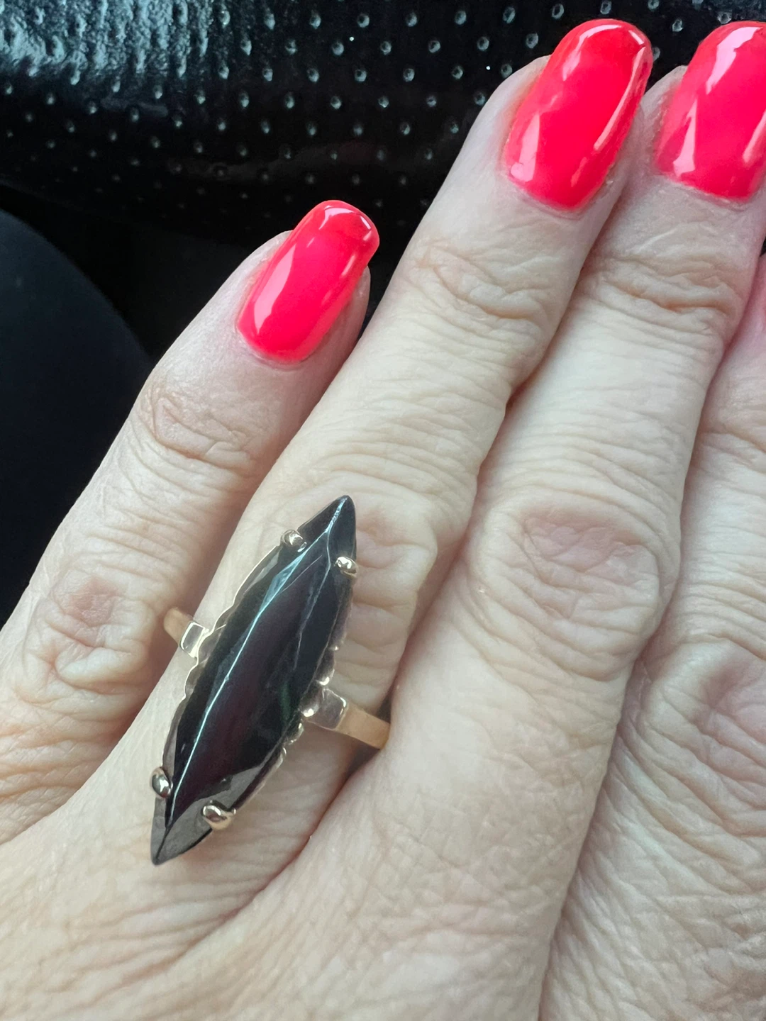 Vintage 10k Gold black Alaskan Ring - photo 3