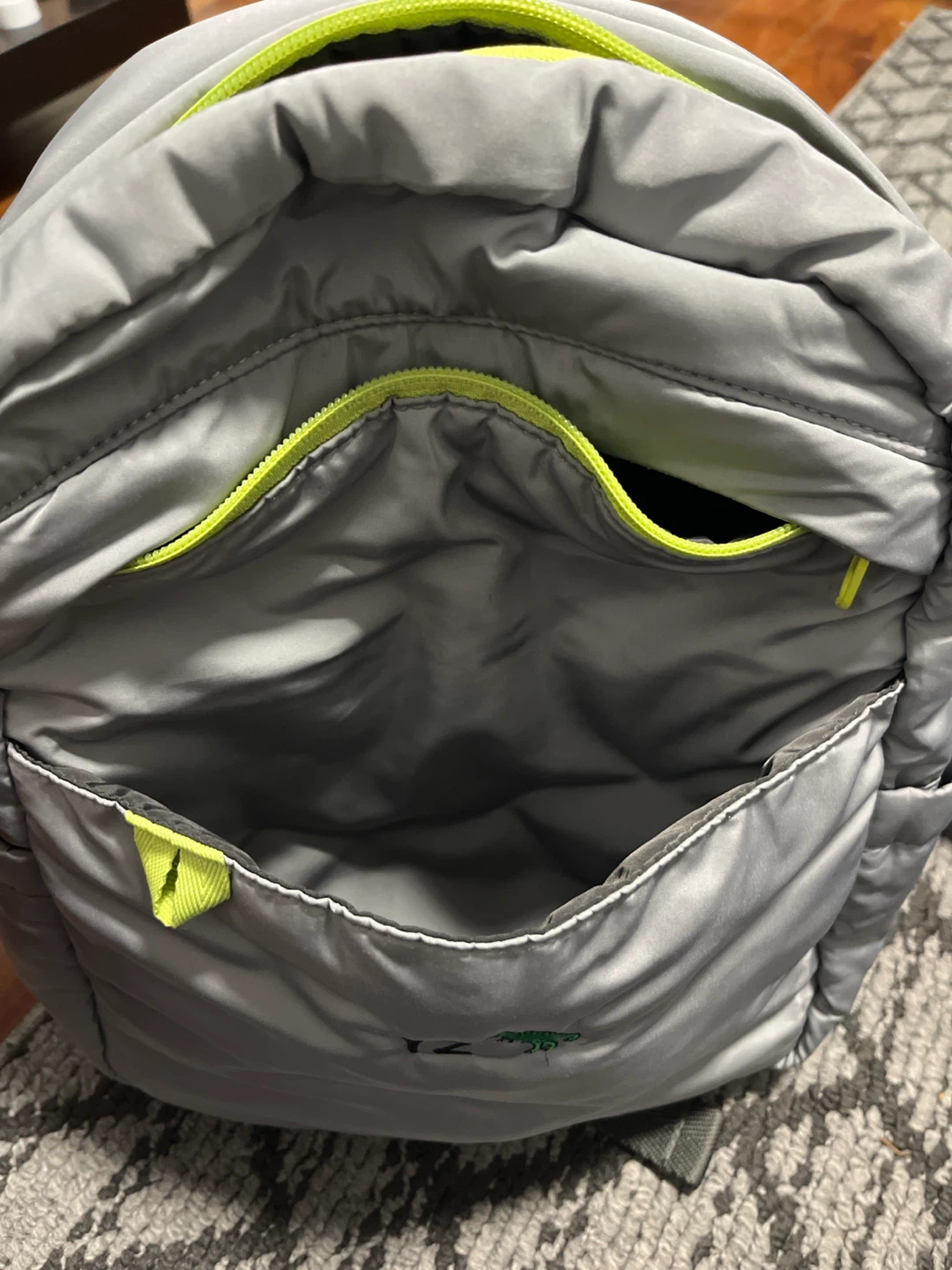MOVING SALE ‼️ Zara Grey Backpack with Dinosaur Detail - photo 4