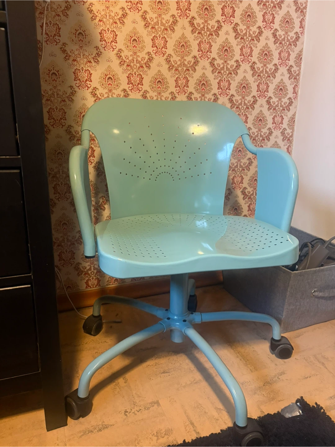 IKEA SNILLE Swivel Desk Chair, Light Blue