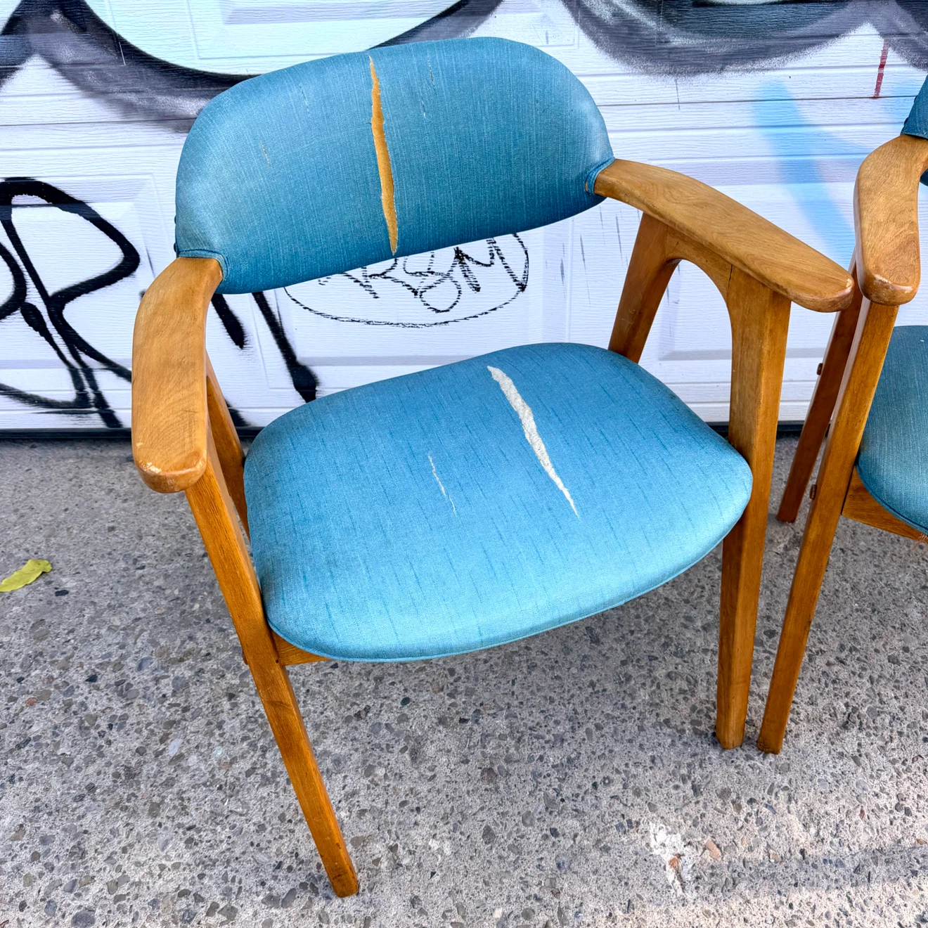 Pair of MCM Armchairs - photo 2
