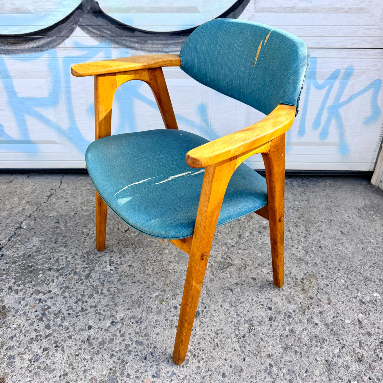Pair of MCM Armchairs - photo 4