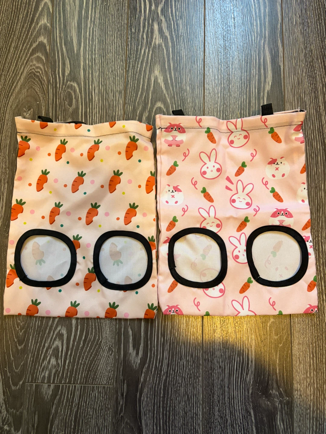 4 small animal hay feeder bags - photo 3