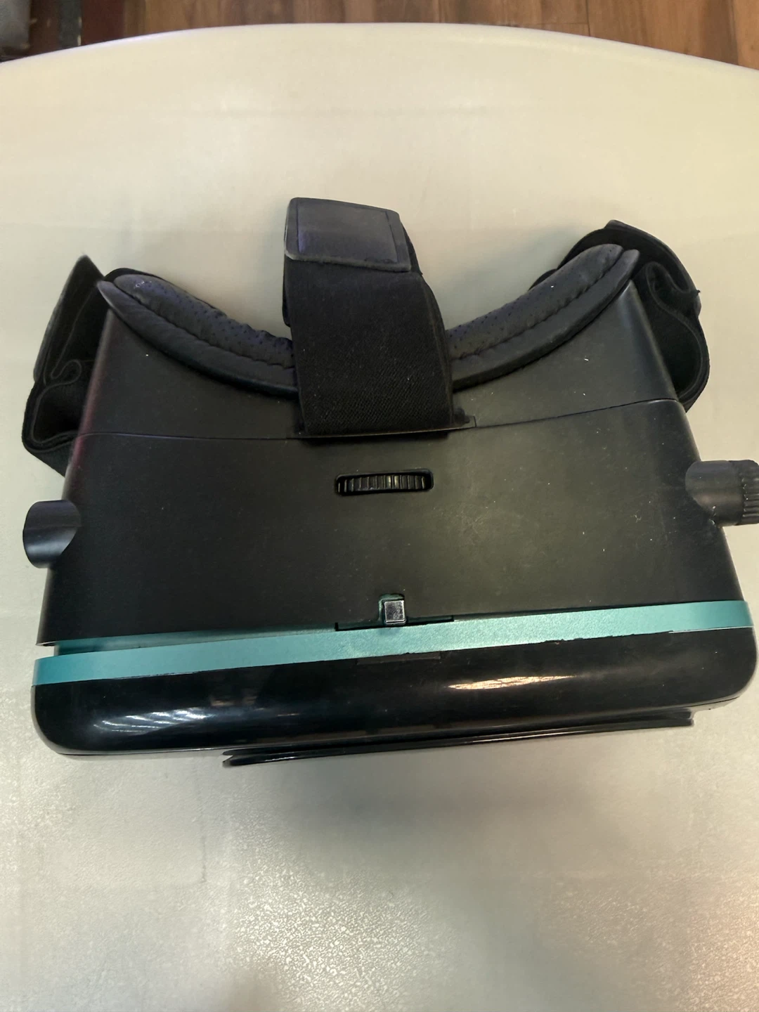 Utopia 360 Virtual Reality Headset - photo 3