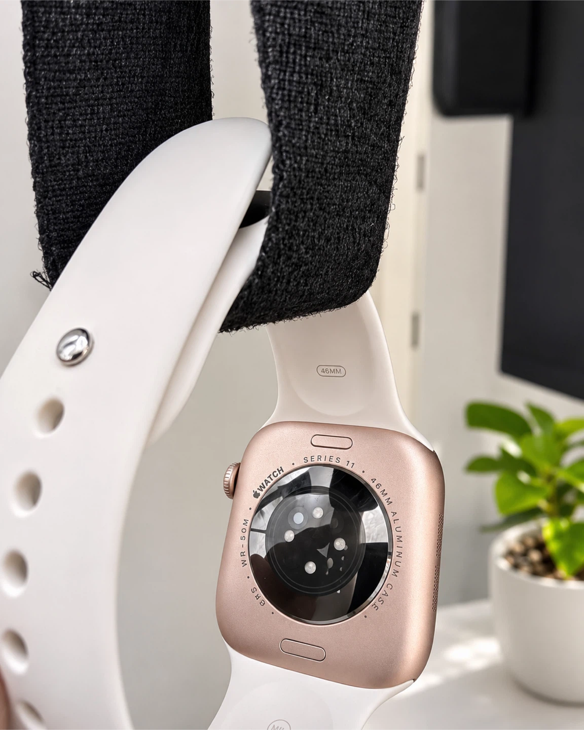 Apple Watch Series 11 46mm GPS – New | Warranty Until Oct 2027 - photo 5