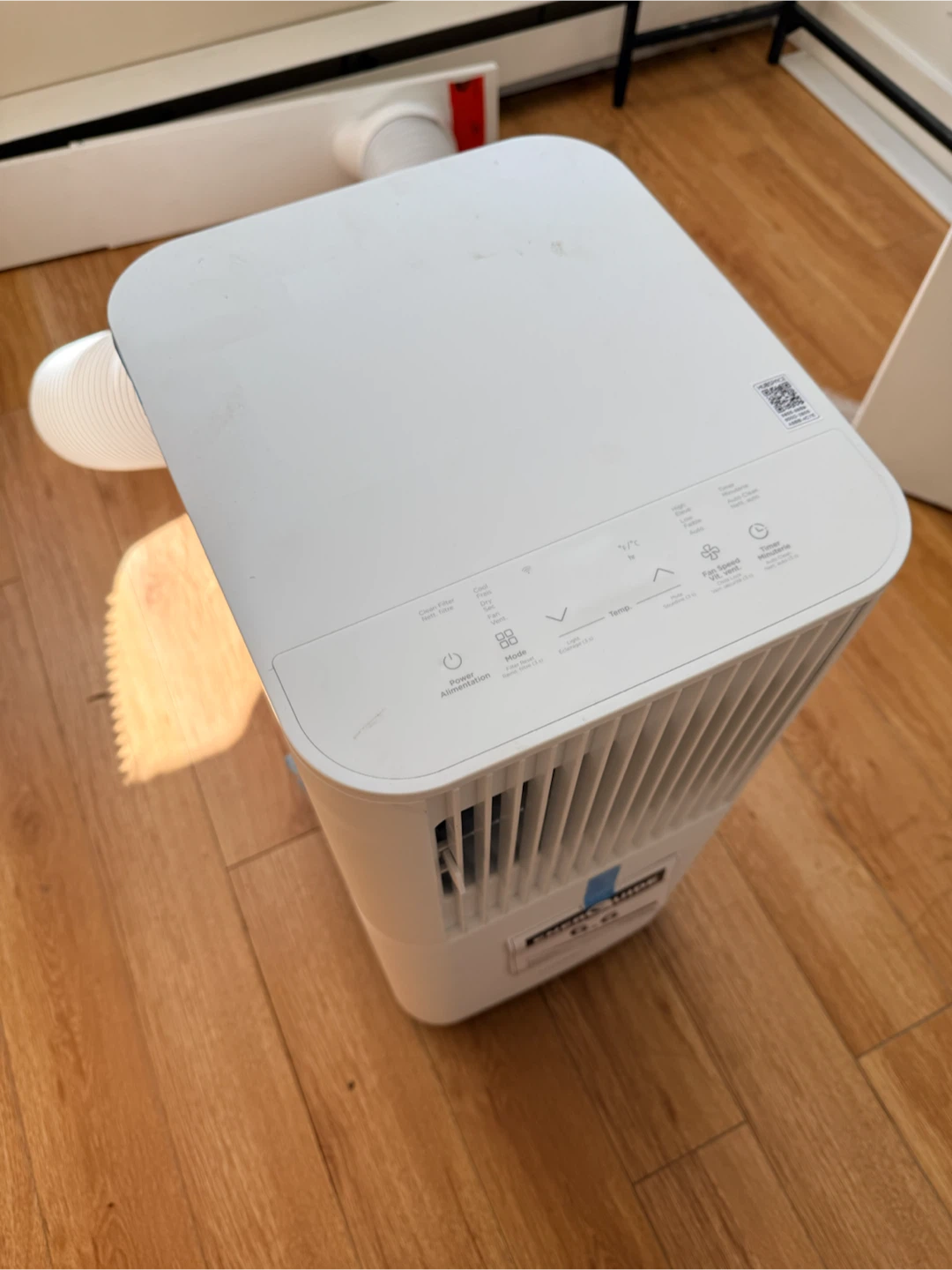 Vissani Window AC Unit - photo 5