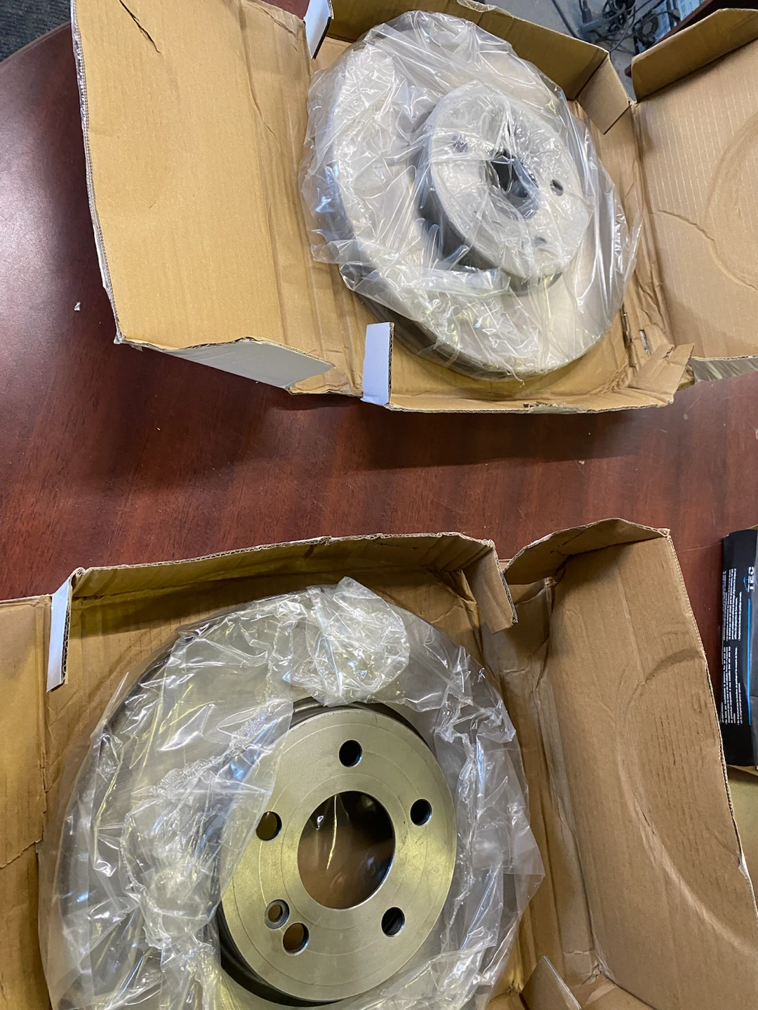 Front Rotors & Pads Set fit Mercedes - photo 3
