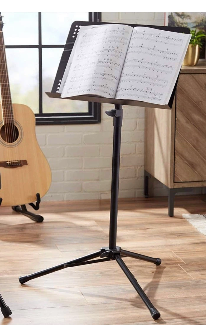 Music stand - adjustable and foldable