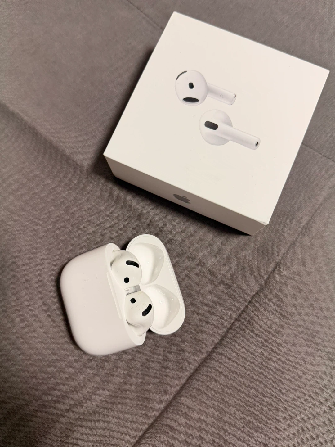 Apple AirPods 5 (3rd generation)