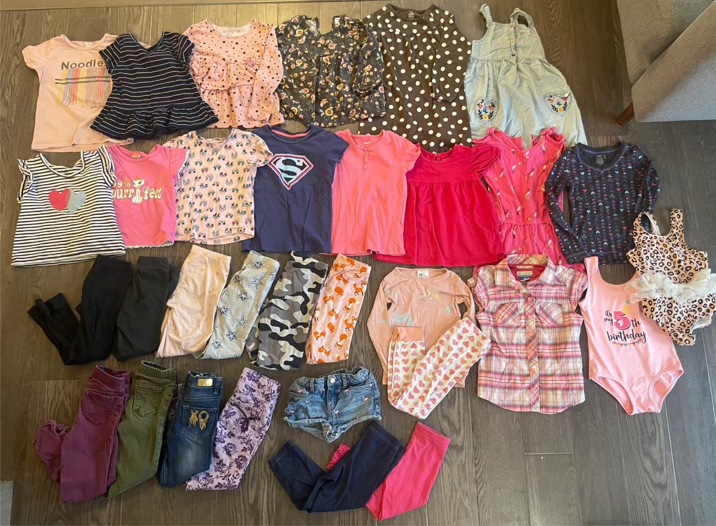 5T Clothing Lot (32 items)