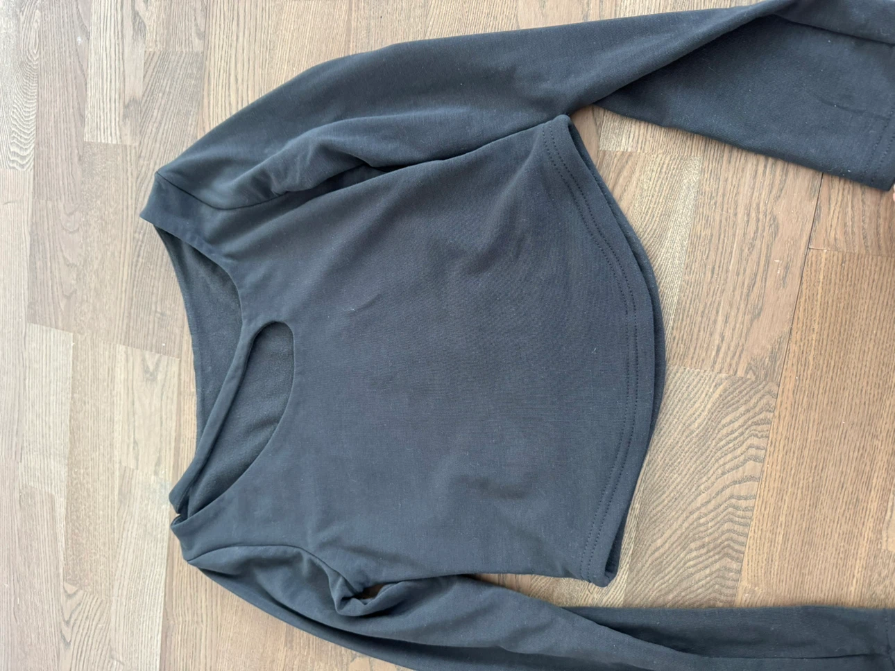 Alo styled Fleece-lined Independent Designer Top