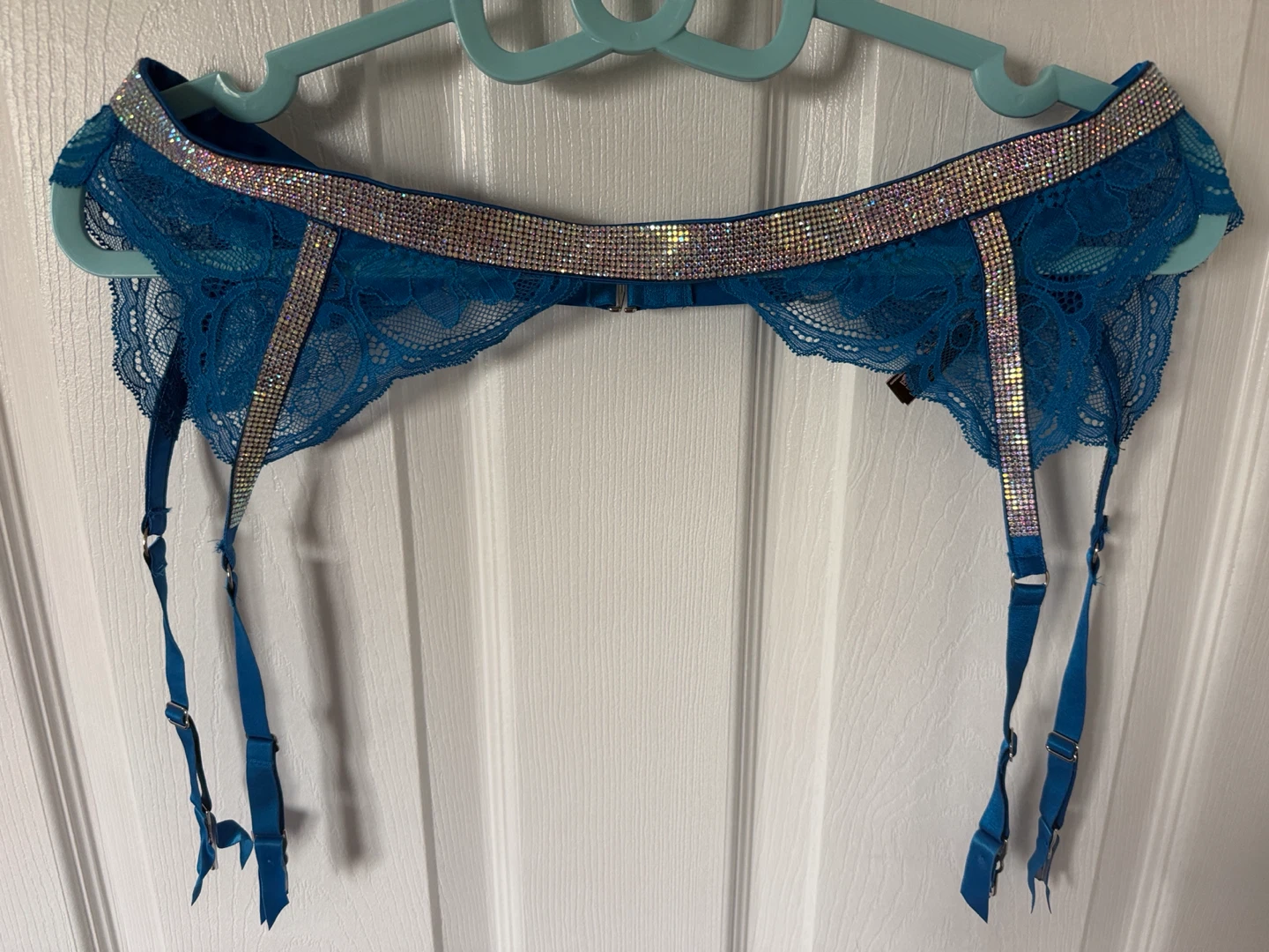 Victoria's Secret Blue Lace Rhinestone Garter Belt - photo 2
