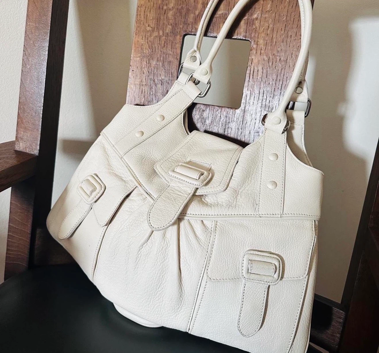 Wilsons Leather Cream Shoulder Bag