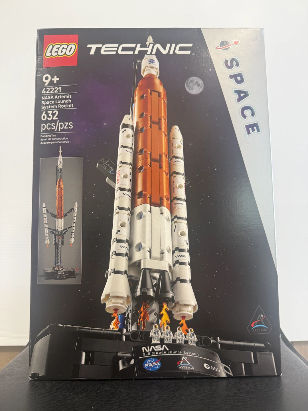 LEGO Technic NASA Artemis Space Launch System Rocket 42221