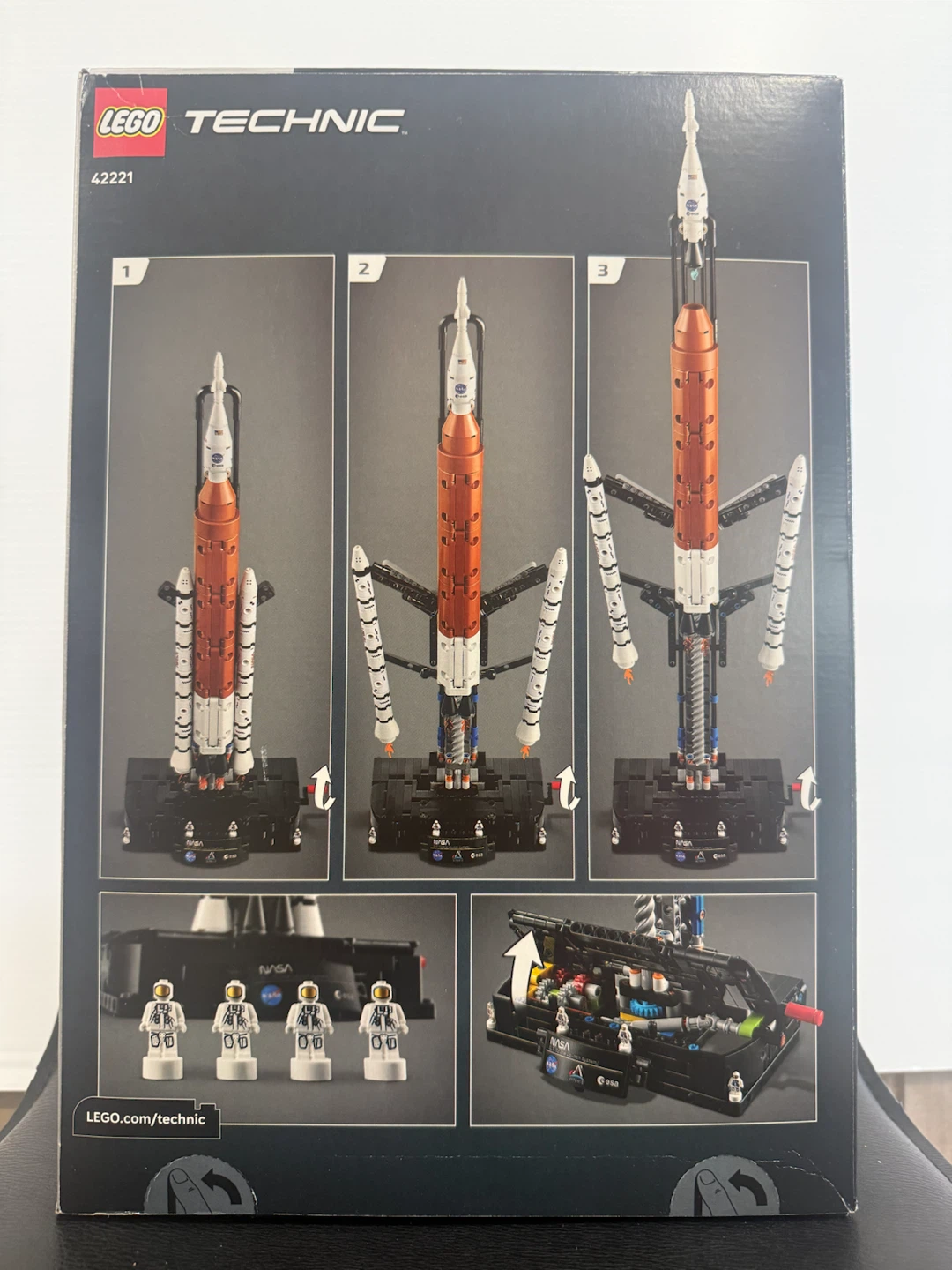 LEGO Technic NASA Artemis Space Launch System Rocket 42221 - photo 2