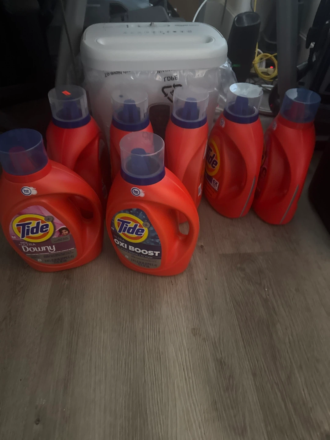 Lot of 11 Tide Laundry Detergent - photo 2