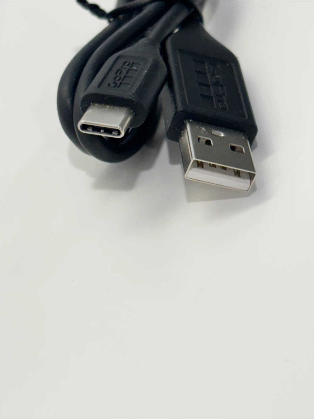 GoPro USB-C Charging Cable - photo 4
