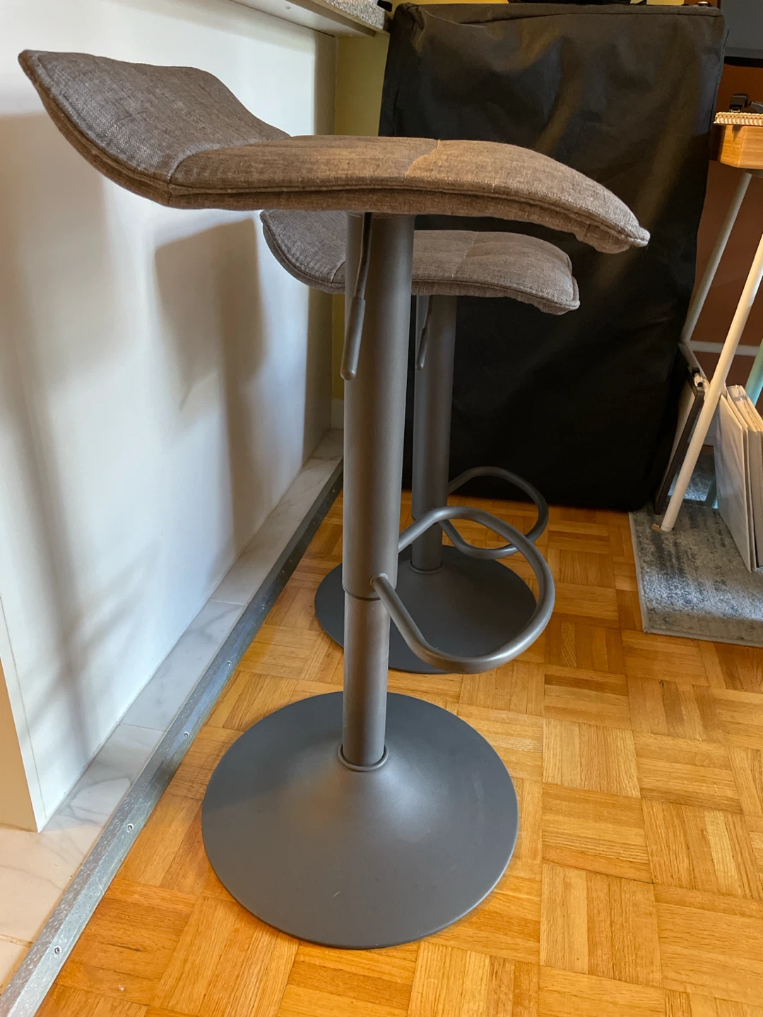 Set of two grey fabric bar stools - photo 2
