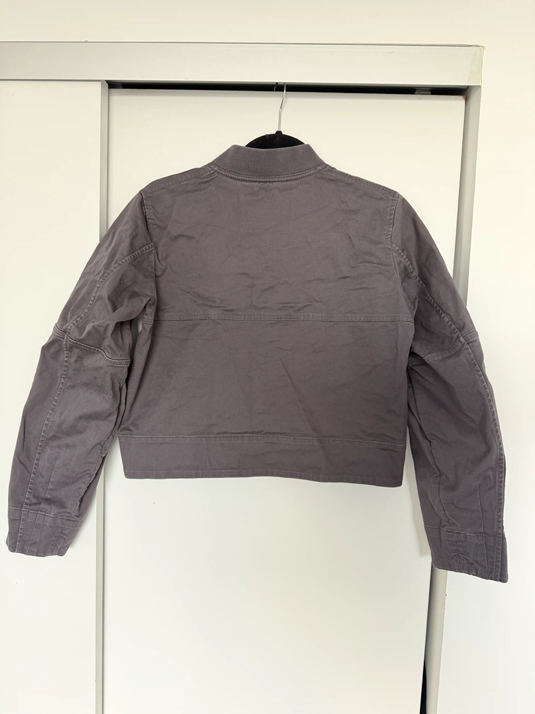 Aritzia Babaton Gray Lightweight Bomber Jacket - photo 2