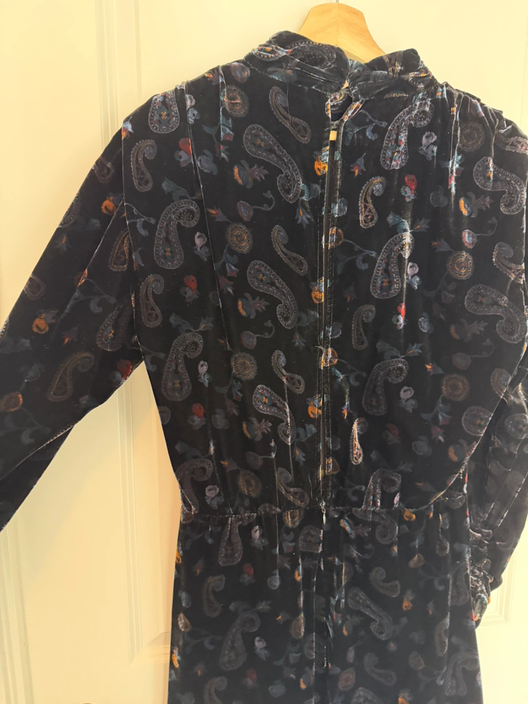 Zara Black Paisley Velvet Dress - photo 4
