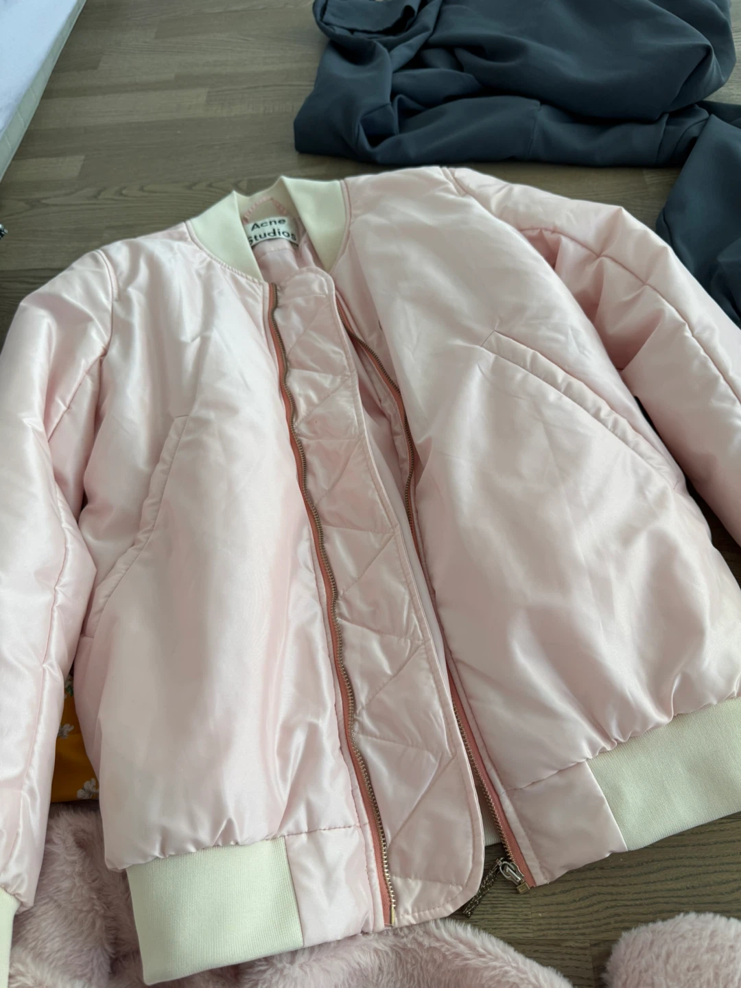 Acne Studios Pink Bomber Jacket - photo 4