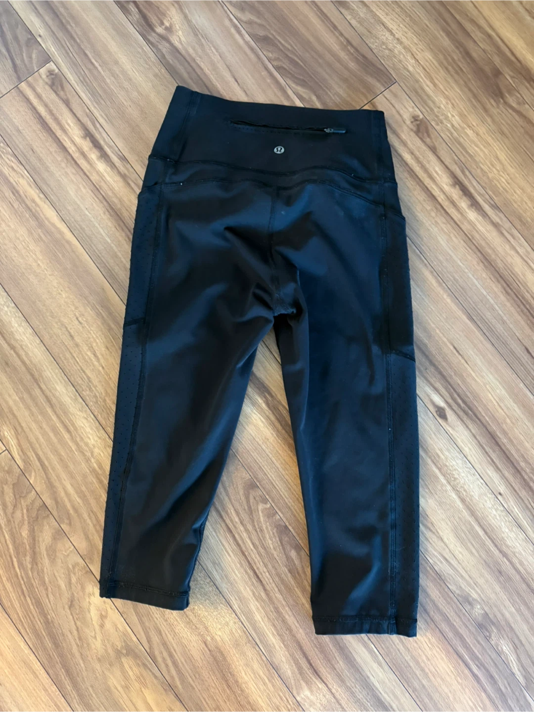Lululemon Black Crop Leggings
