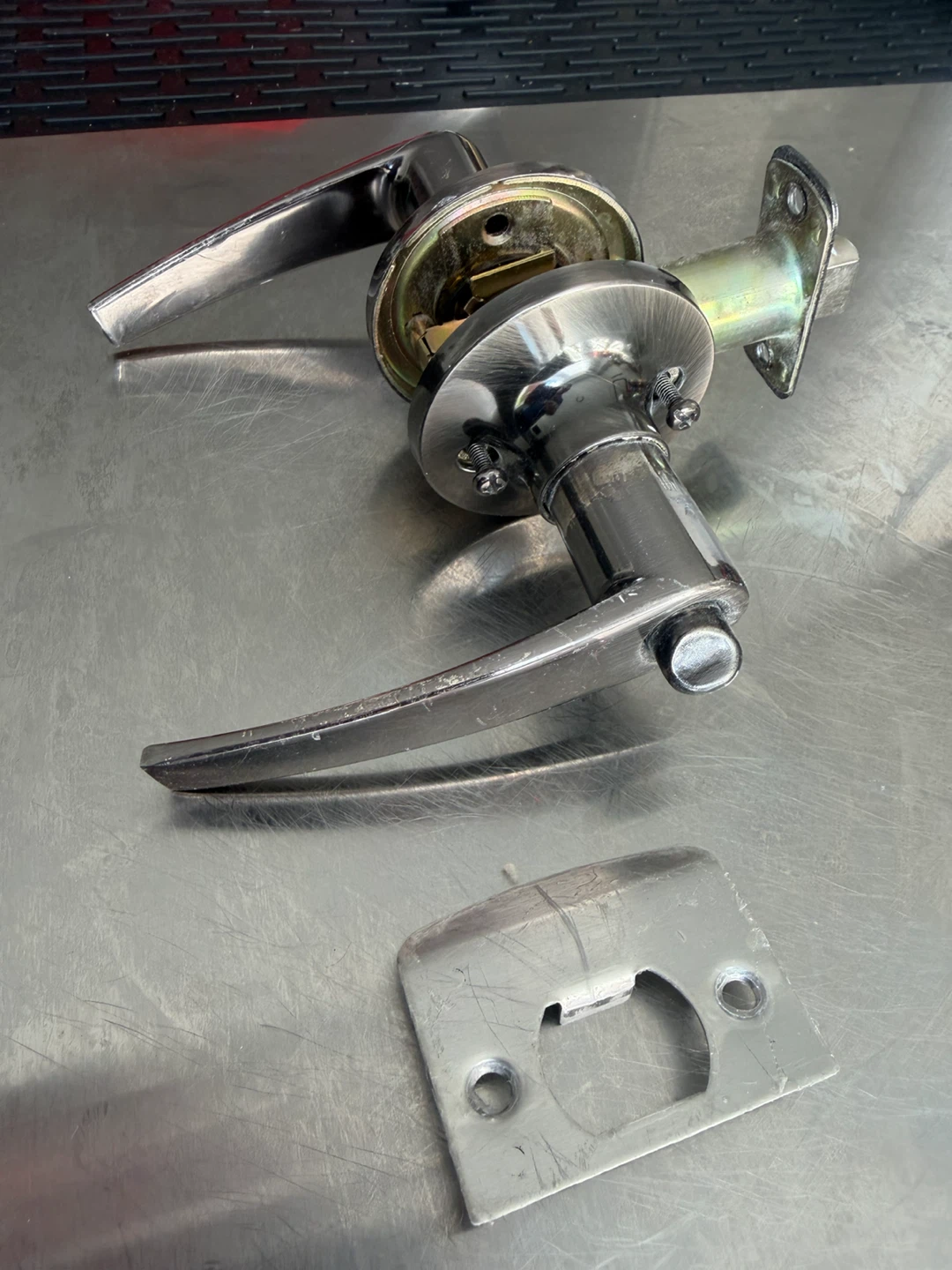 Chrome Finish Lever Door Handle - photo 2
