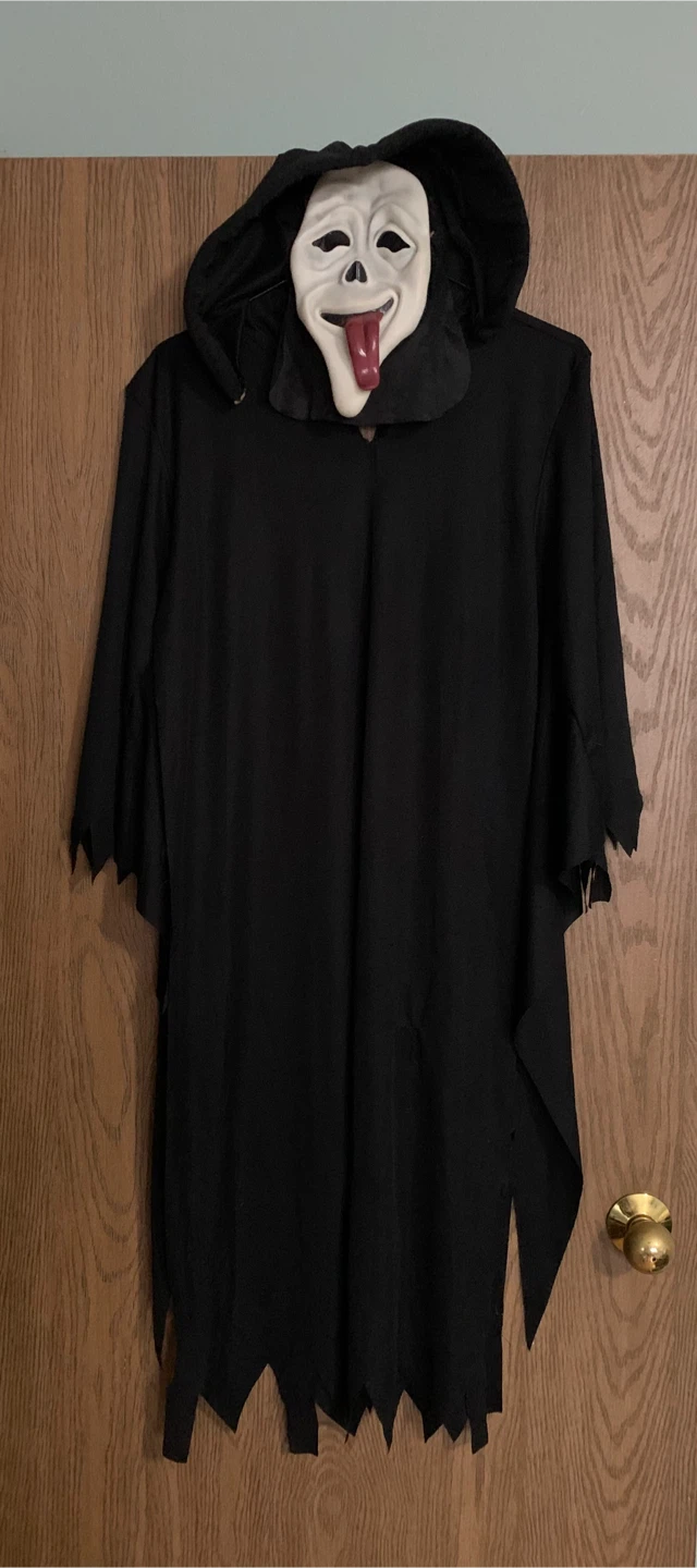 Children’s Scream Ghost Face Costume and Mask